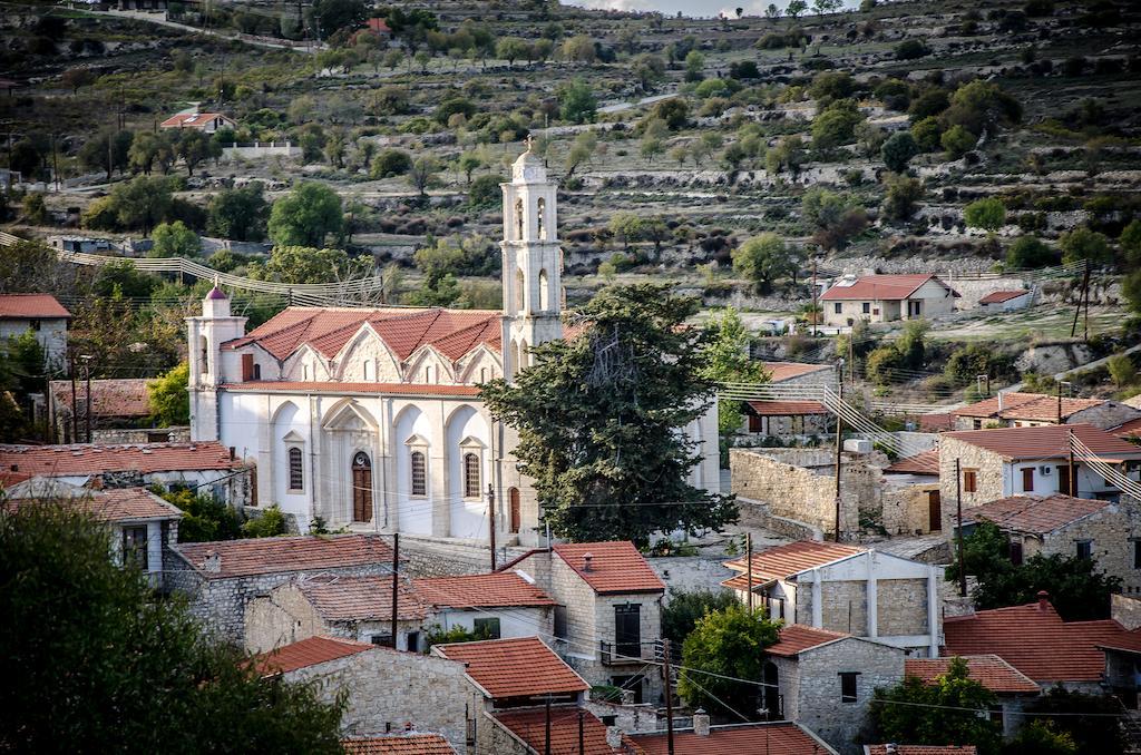 Xenios Cottages Lofou Exterior photo