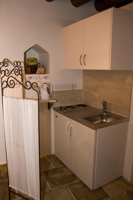 Xenios Cottages Lofou Room photo